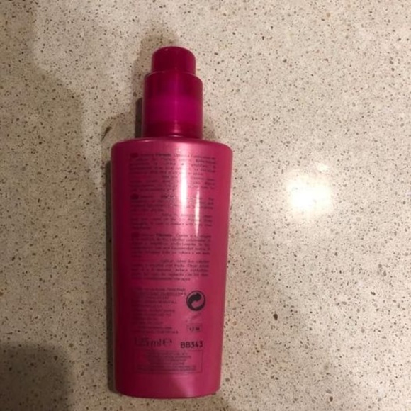 Kerastase Reflection Chroma Reflect Cream Radiance Enhancing Milk for Color Hair - Picture 2 of 2